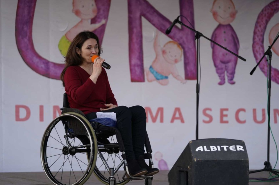Monica Radu, in a wheelchair, mother of three children, The March for Life 2019: “Here is the joy of celebrating life”